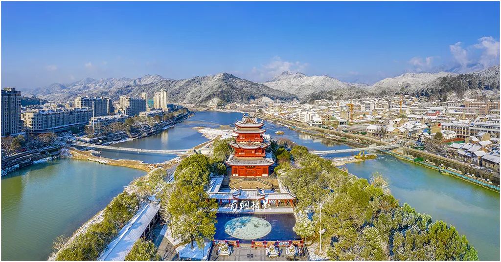 今起试通行龙泉城区这两座桥已完工